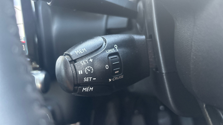 Citroen C3 Aircross 1.2 PureTech 110 Shine Plus 5dr Petrol Hatchback